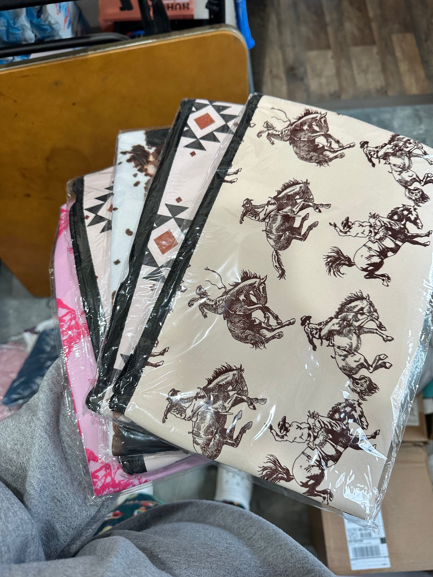 XL Make Up Bag - Sent at random